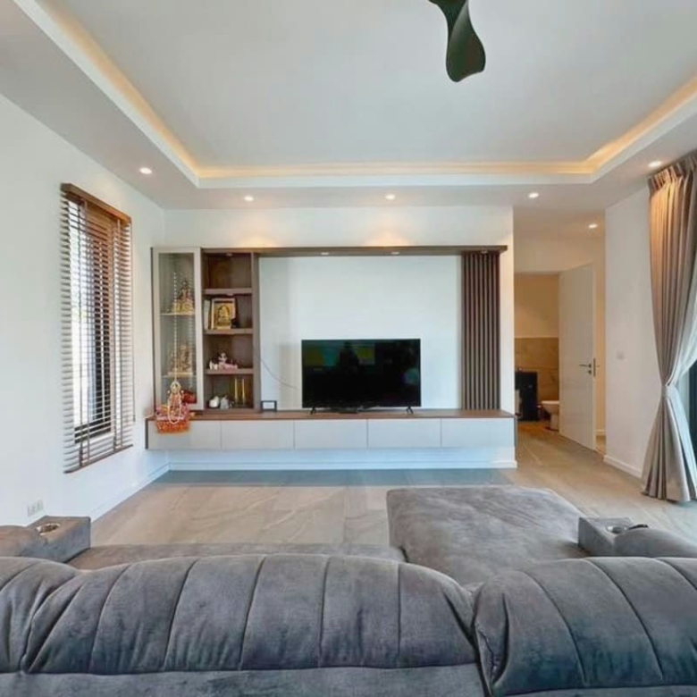 Private Pool Villa with Solar Panels for Rent Near Black Mountain