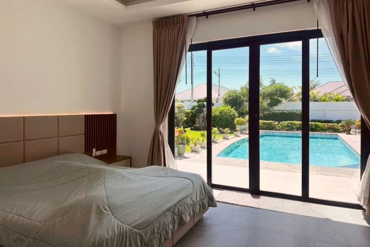 Private Pool Villa with Solar Panels for Rent Near Black Mountain