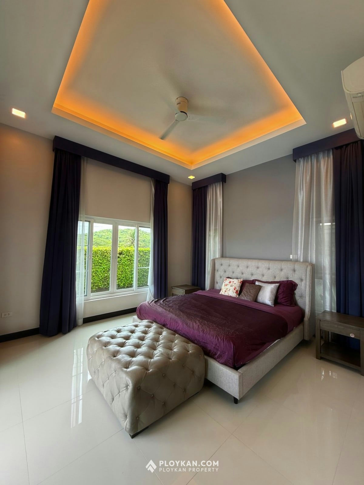 Spacious 4-Bedroom Pool Villa with Large Garden in Hua Hin
