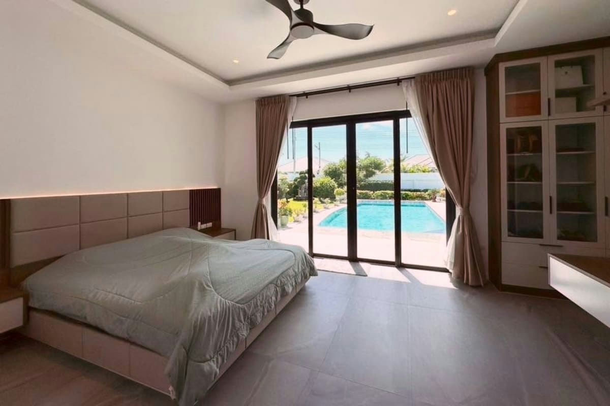 Private Pool Villa with Solar Panels for Rent Near Black Mountain