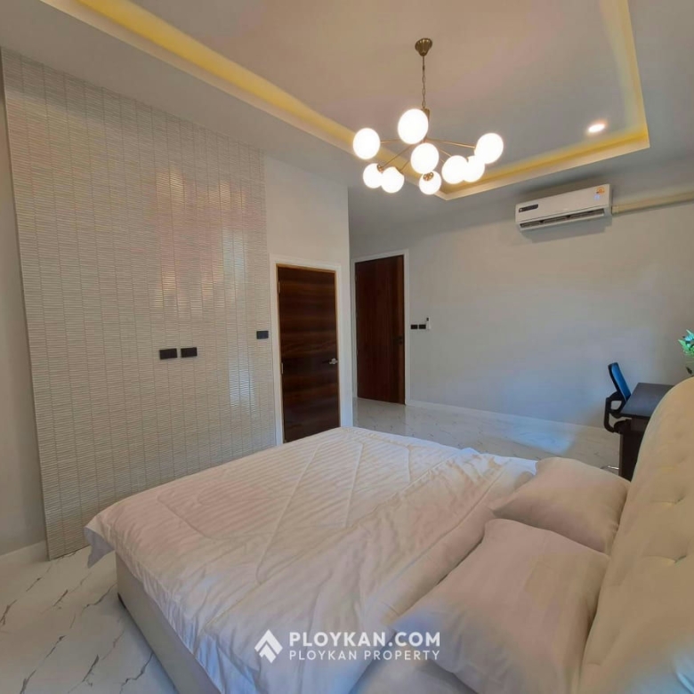 New Detached House with Private Pool for Rent in Wangpong Pranburi