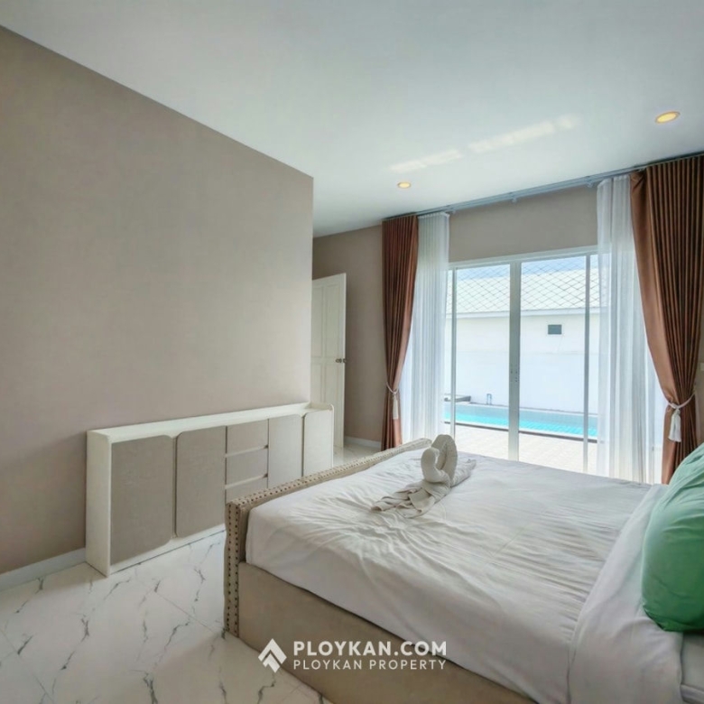 Pool Villa with Guest House for Rent in Thap Tai Hua Hin