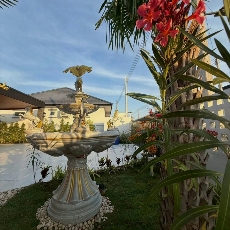 New House with Pool for Rent in Wang Phong