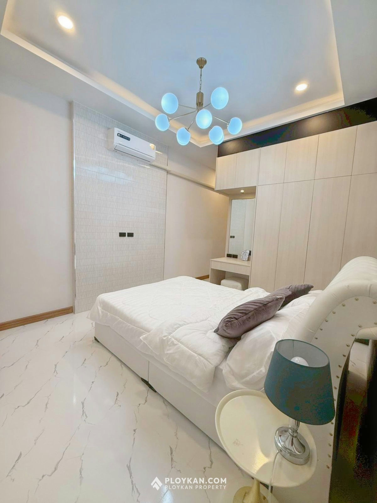 New House with Pool for Rent in Wang Phong