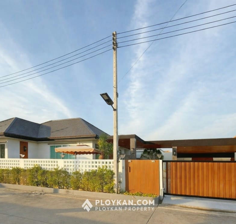New House with Pool for Rent in Wang Phong