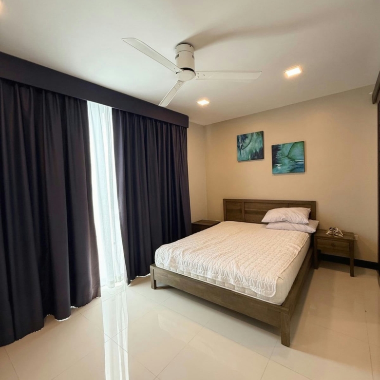 Spacious 4-Bedroom Pool Villa with Large Garden in Hua Hin