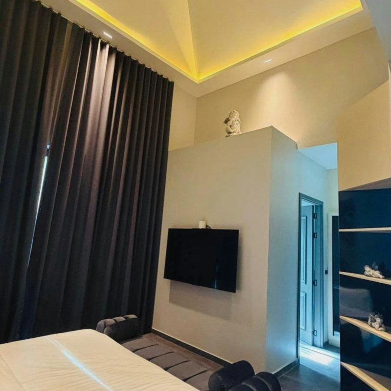Luxurious House with Private Pool for Rent in Wang Phong, Pranburi