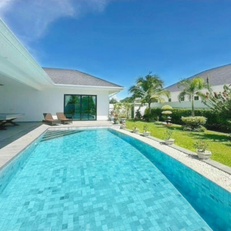 Private Pool Villa with Solar Panels for Rent Near Black Mountain