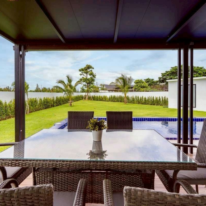 Luxury Private Pool Villa at Botanica Hua Hin Soi 112