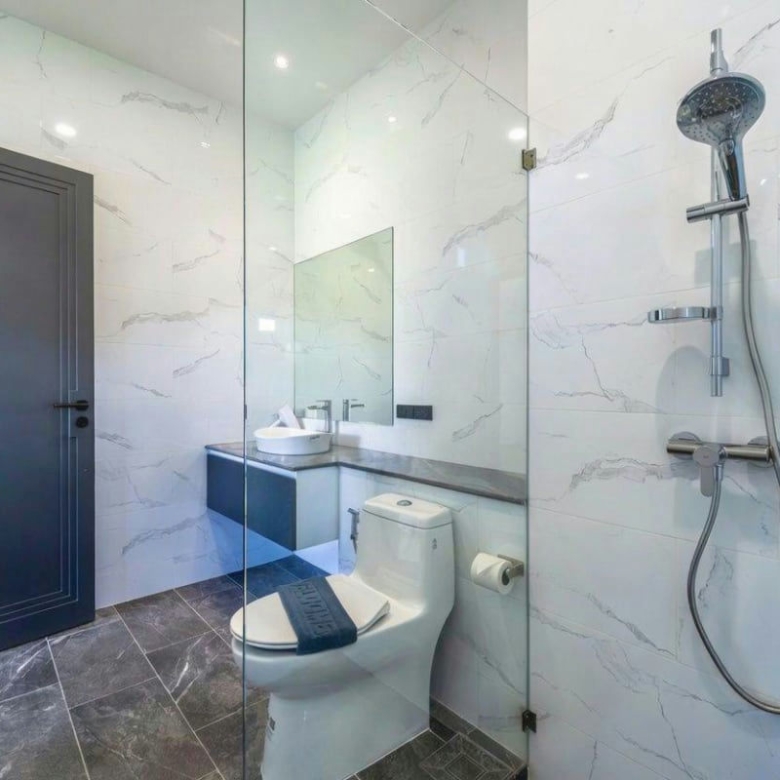 Modern Luxury Private Pool Villa for Rent near the Center of Hua Hin