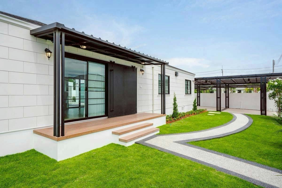 Luxury Private Pool Villa at Botanica Hua Hin Soi 112