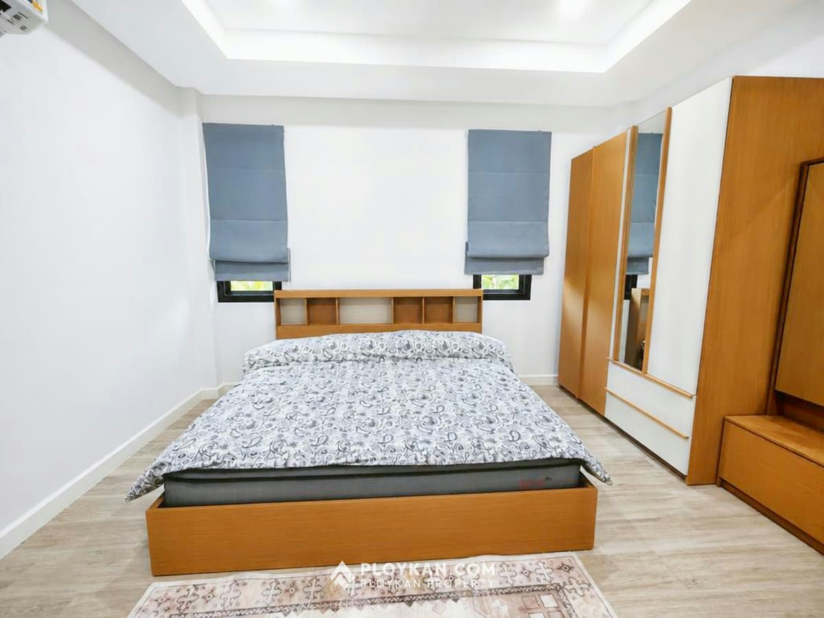 Modern 3-Bedroom Pool Villa for Rent in Wang Pong