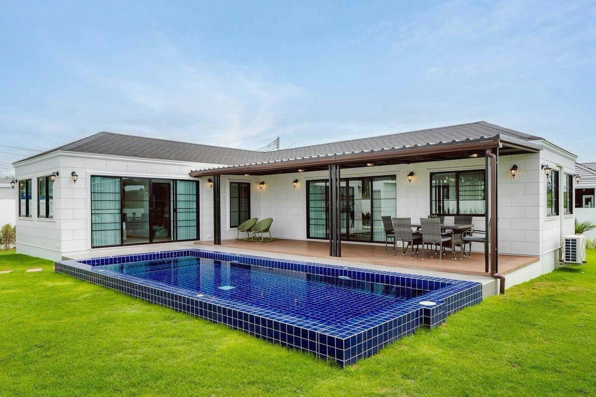 Luxury Private Pool Villa at Botanica Hua Hin Soi 112