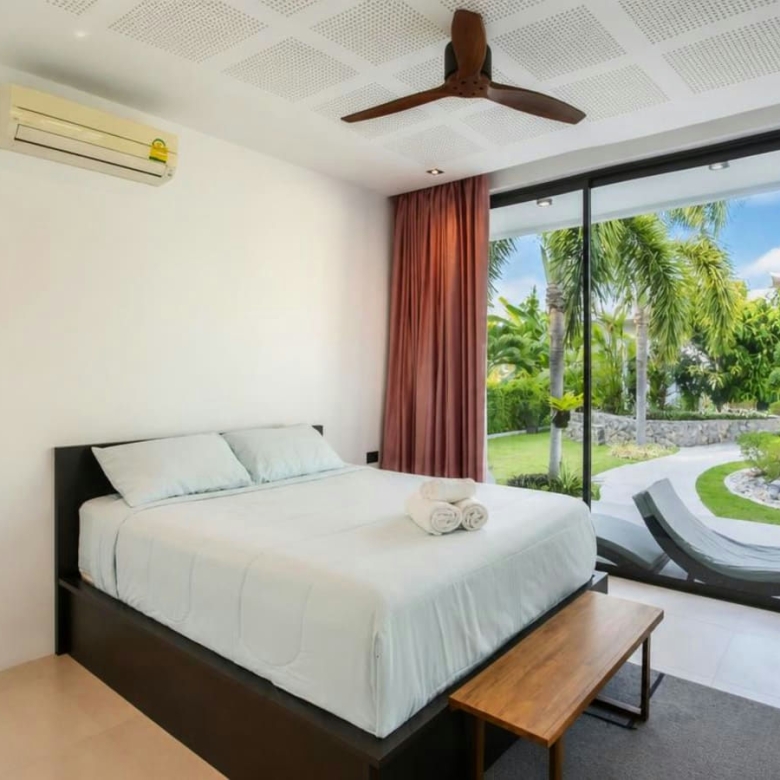 Modern Resort Style 4-Bedroom Pool Villa for Rent at La Lua Hua Hin