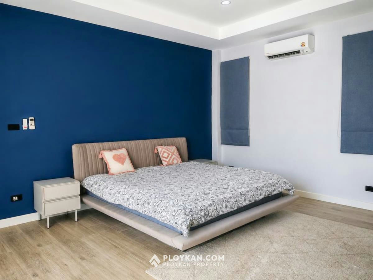 Modern 3-Bedroom Pool Villa for Rent in Wang Pong