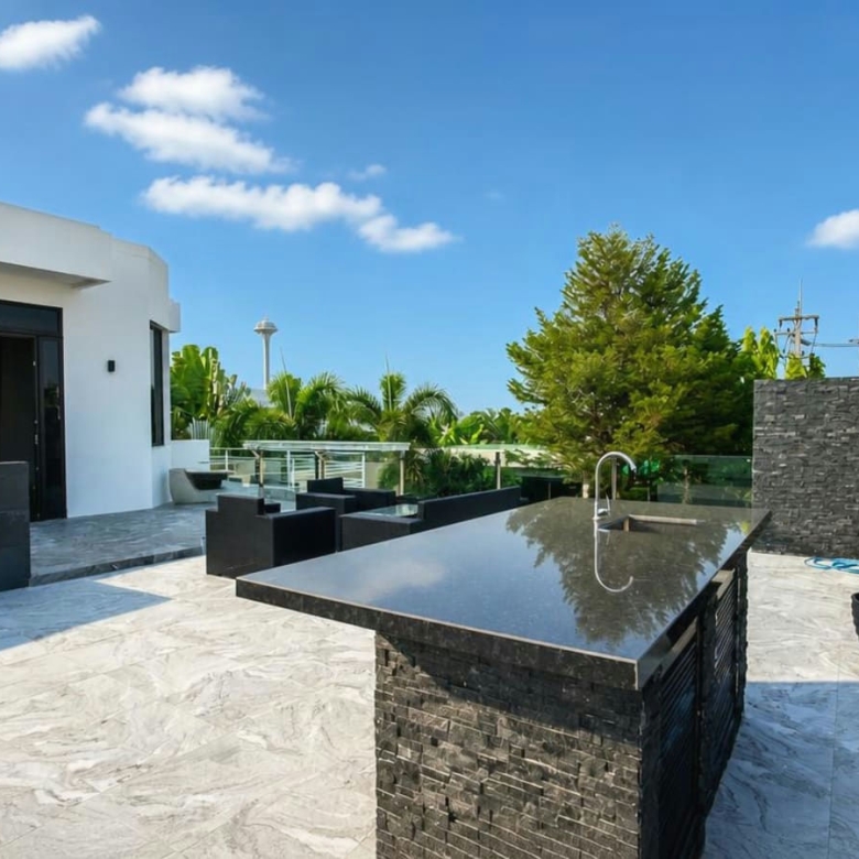 Modern Resort Style 4-Bedroom Pool Villa for Rent at La Lua Hua Hin