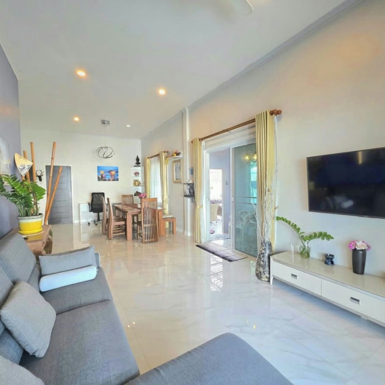 Resort Style Pool Villa for Rent at Casa Collina Hua Hin