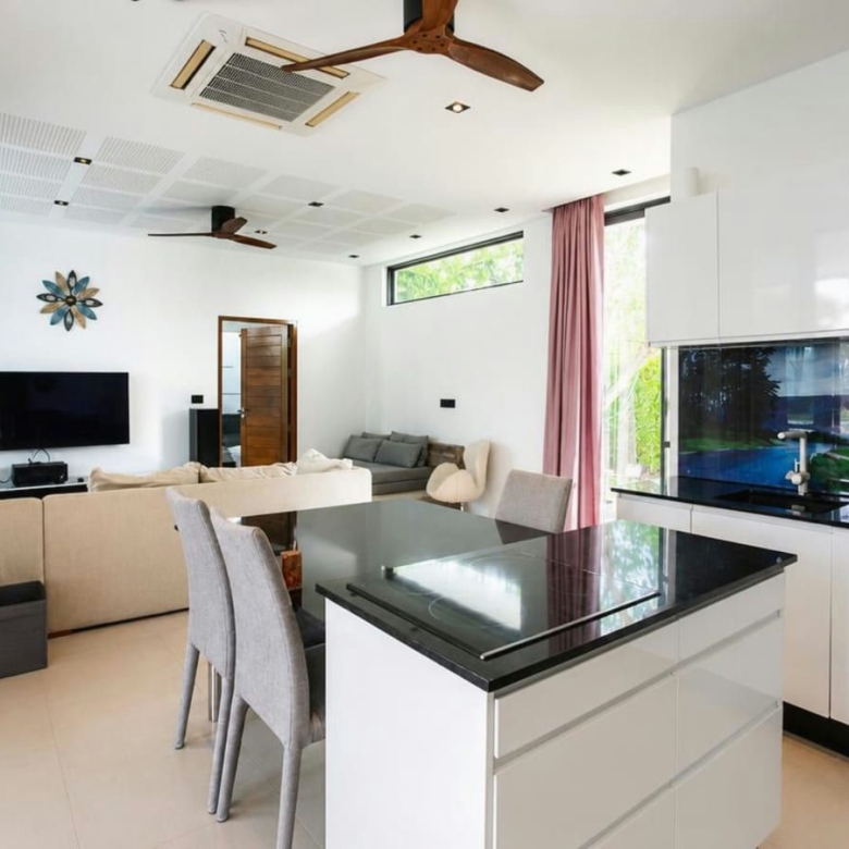 Modern Resort Style 4-Bedroom Pool Villa for Rent at La Lua Hua Hin