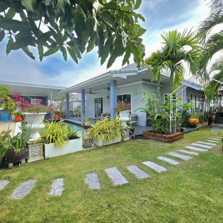 Resort Style Pool Villa for Rent at Casa Collina Hua Hin