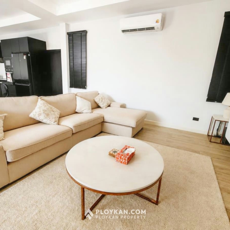 Modern 3-Bedroom Pool Villa for Rent in Wang Pong