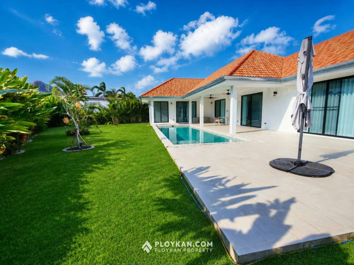Modern 3-Bedroom Pool Villa for Rent in Wang Pong