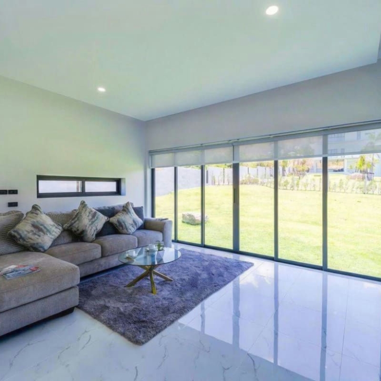 Modern Luxury Private Pool Villa for Rent near the Center of Hua Hin