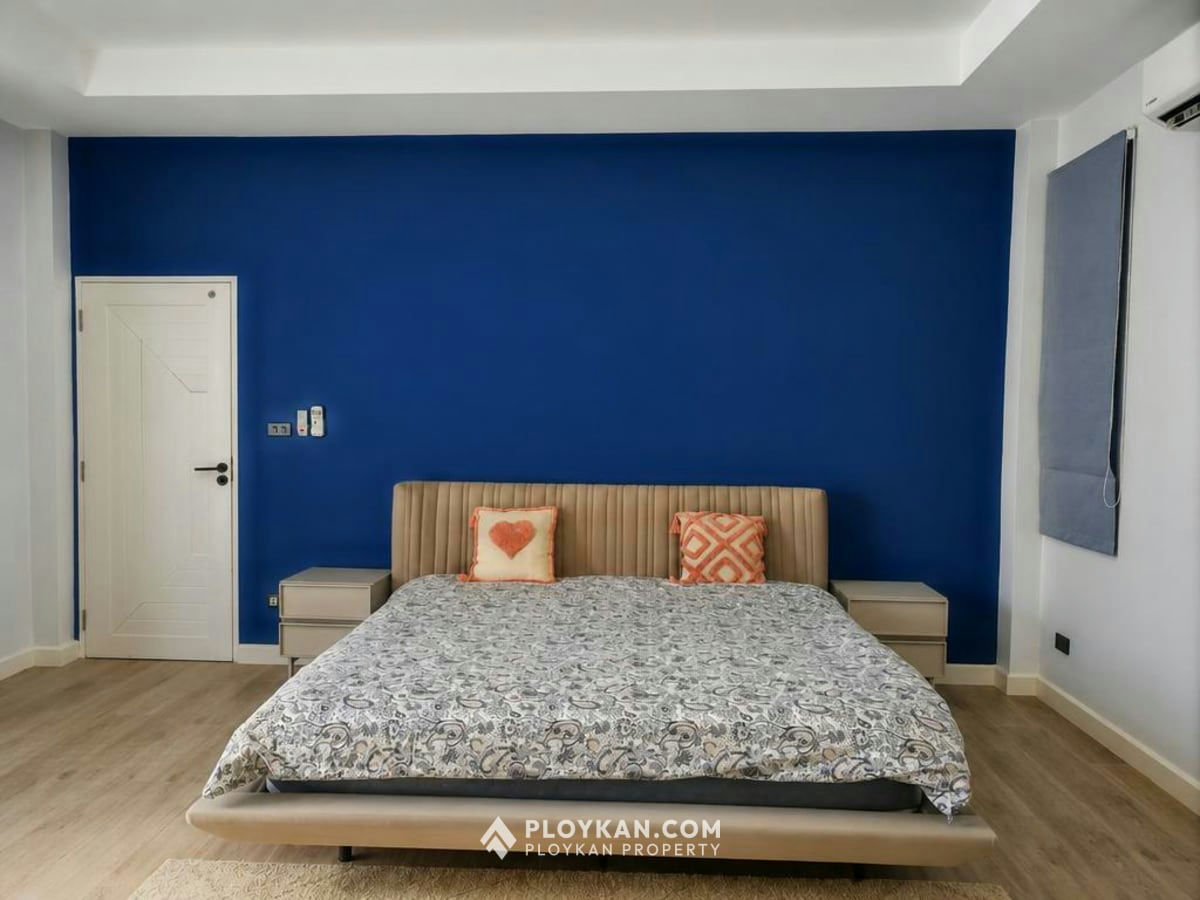 Modern 3-Bedroom Pool Villa for Rent in Wang Pong