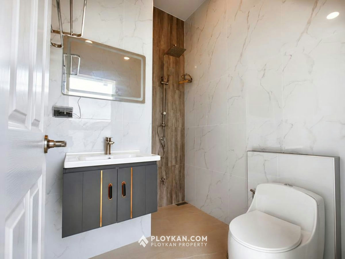 New Ready-to-Move-In Home with Private Pool for Sale