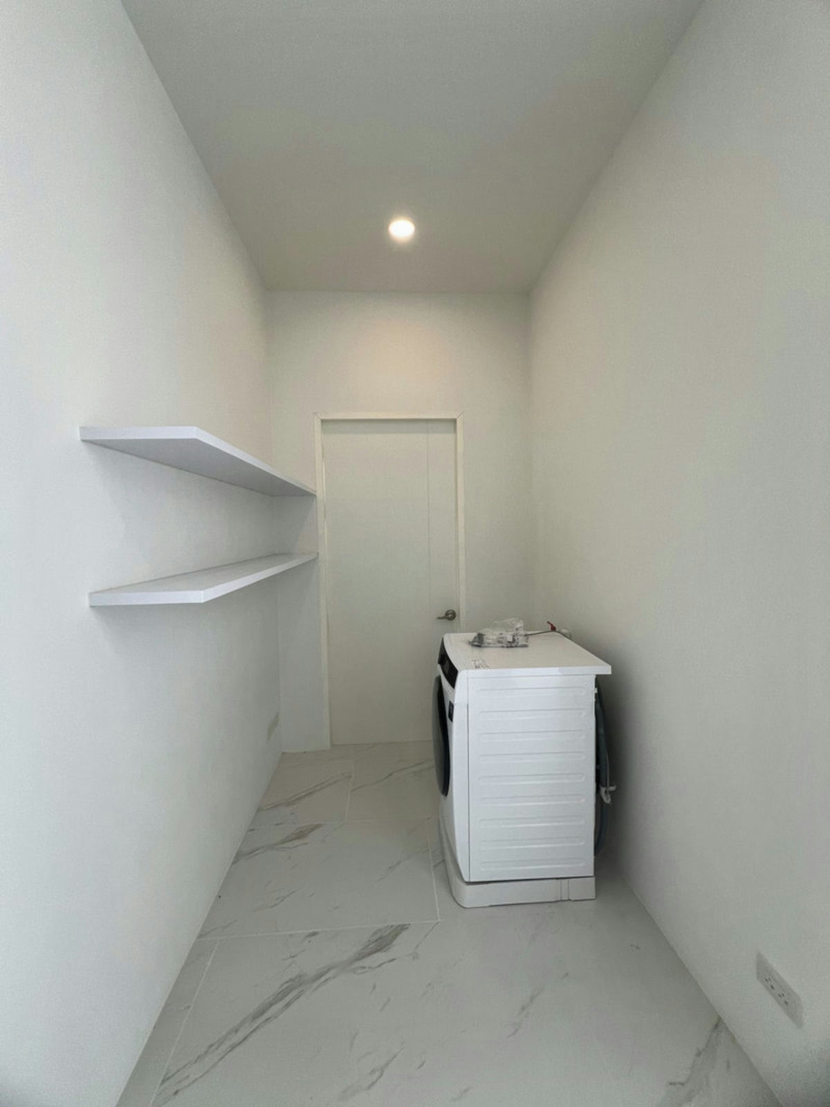 New Pet Friendly Pool Villa for Rent in Black Mountain Area