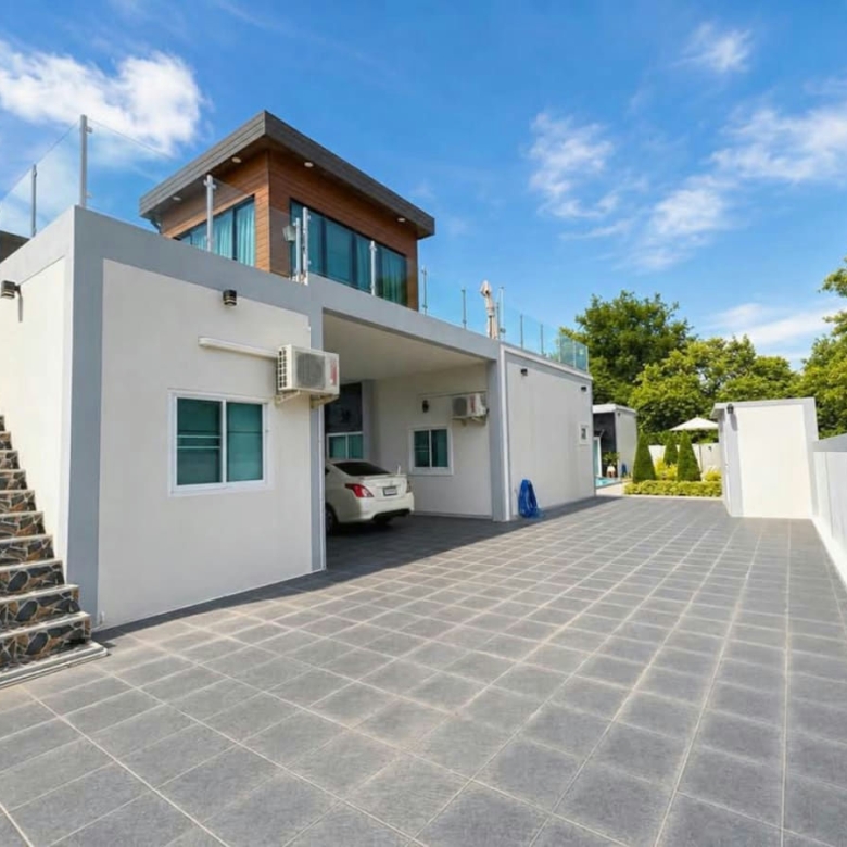 Brand New 4-Bedroom Pool Villa for Rent in Hua Hin Soi 112