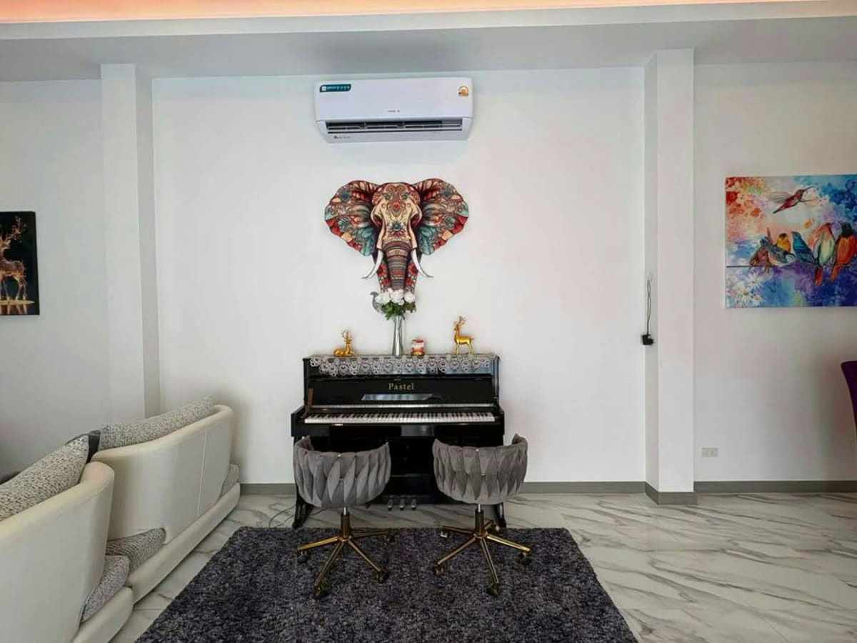 Brand New 4-Bedroom Pool Villa for Rent in Hua Hin Soi 112
