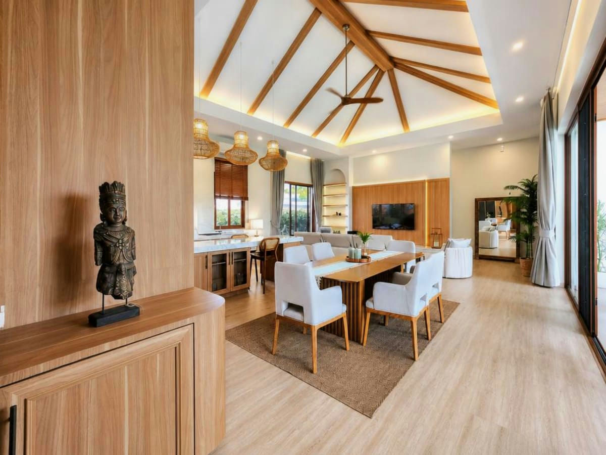Luxury 3-bedroom Resale Pool Villa at La Felice