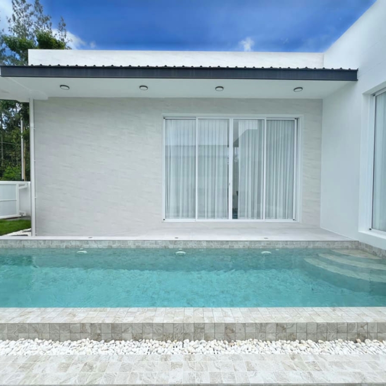 Pet Friendly Pool Villa for Rent in Black Mountain Area