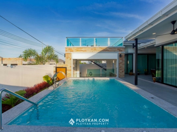 3 Bedroom Pool Villa for Rent in the Heart of Hua Hin