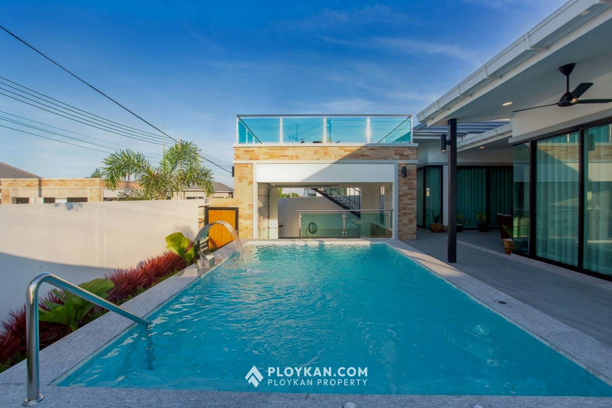 3 Bedroom Pool Villa for Rent in the Heart of Hua Hin