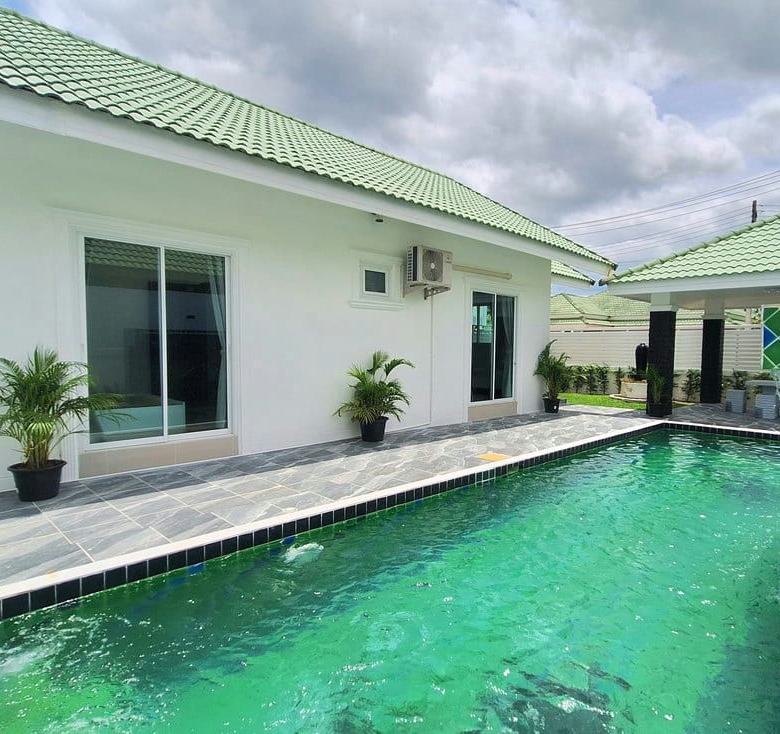 House for Sale and Rent in Baan Mongkhon Chai, Thap Tai