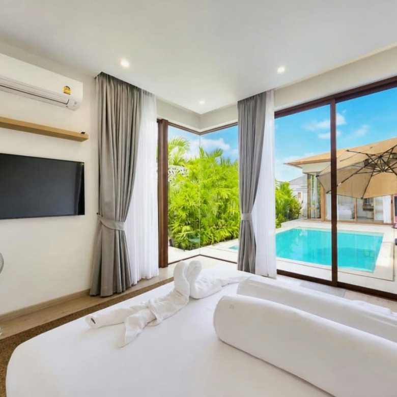 Luxury 3-bedroom Resale Pool Villa at La Felice