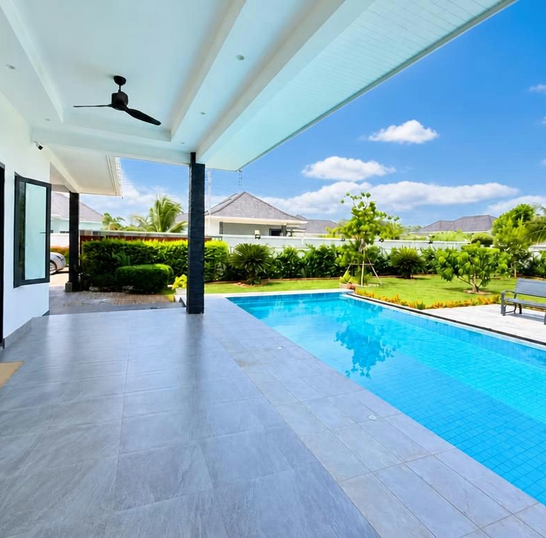 Pet-Friendly Corner Pool Villa for Rent with Large Private Garden