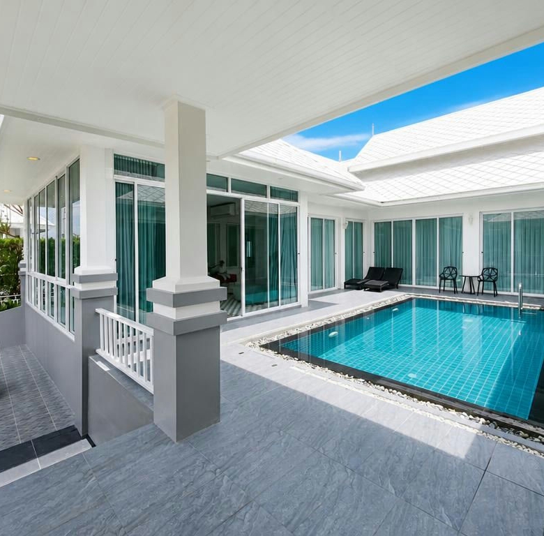 Spacious 4-Bedroom Pool Villa for Rent