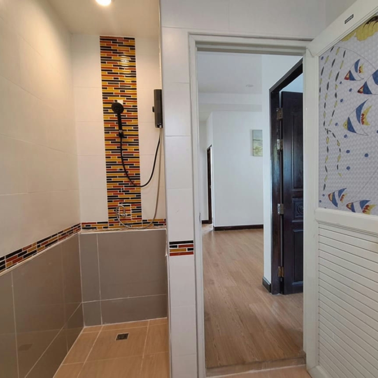 House for Sale and Rent in Baan Mongkhon Chai, Thap Tai