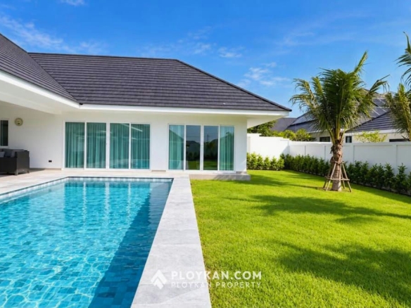 Spacious 4-Bed Pool Villa for Rent at The Clouds II Hua Hin