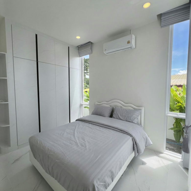 New Pet Friendly Pool Villa for Rent in Black Mountain Area