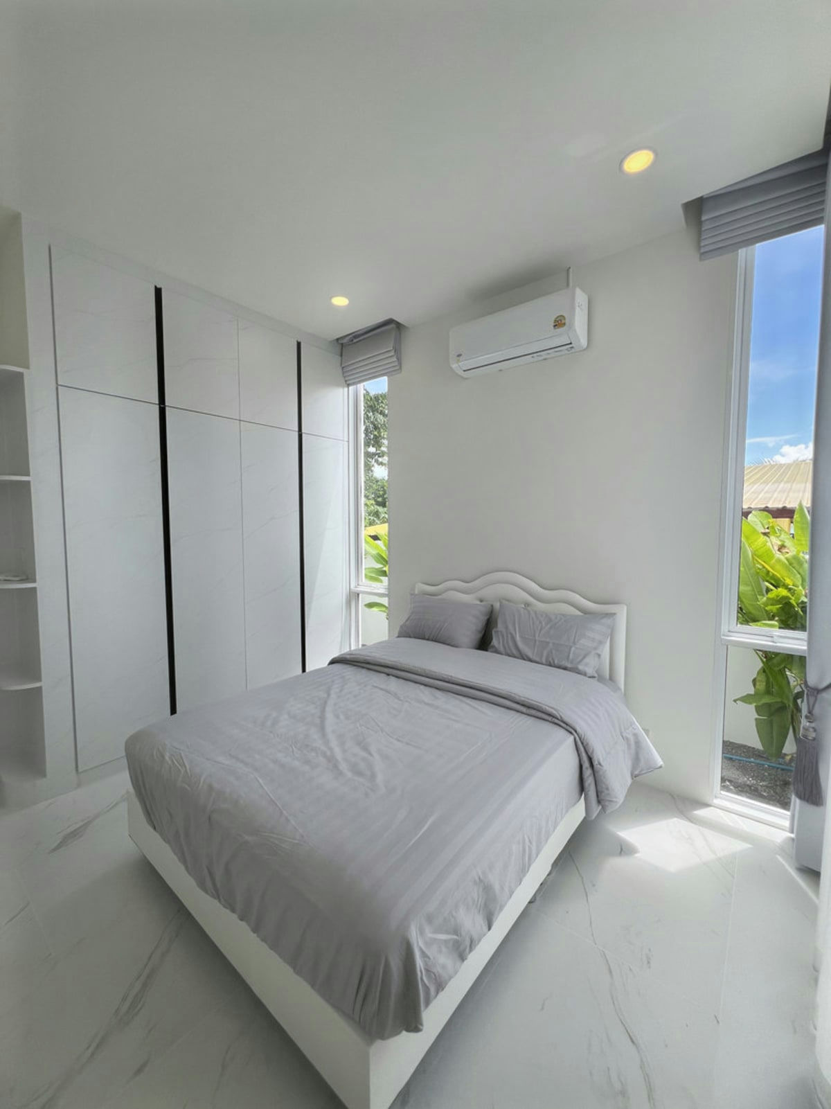 New Pet Friendly Pool Villa for Rent in Black Mountain Area