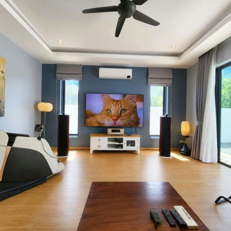 Luxury Spacious 4-Bedroom Pool Villa for Sale in Soi 112