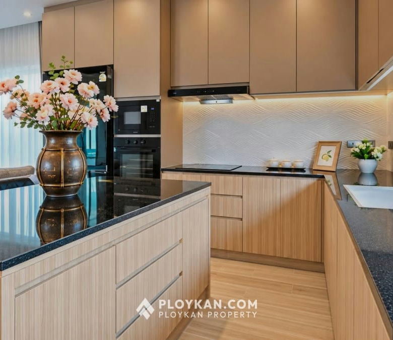 Brand New Modern Pool Villa with Mountain Views in Soi 88, Hua Hin