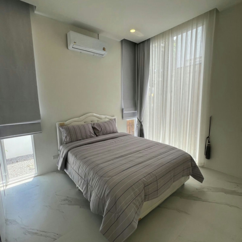 Pet Friendly Pool Villa for Rent in Black Mountain Area