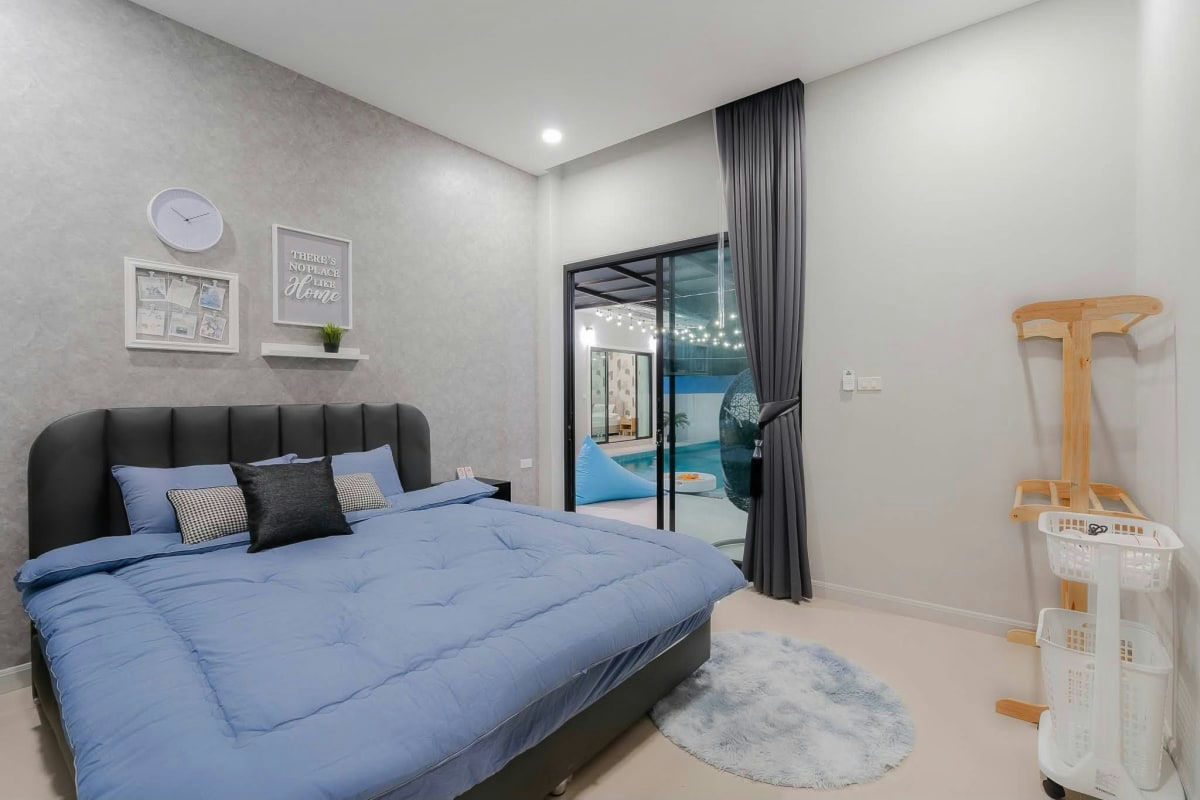 4 Bedroom Spacious Pool Villa for Sale and Rent