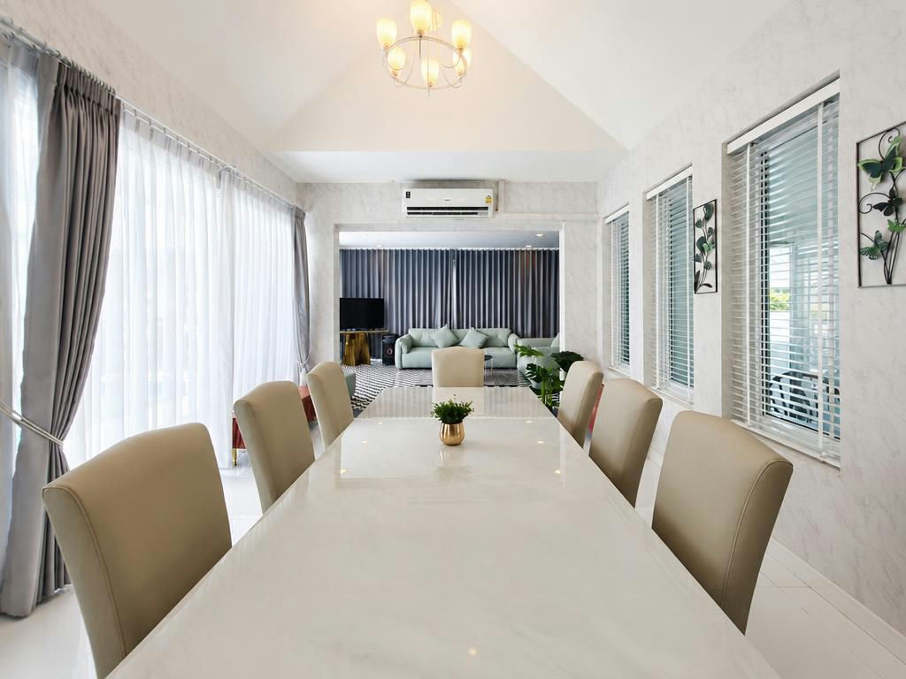 Spacious 4-Bedroom Pool Villa for Rent