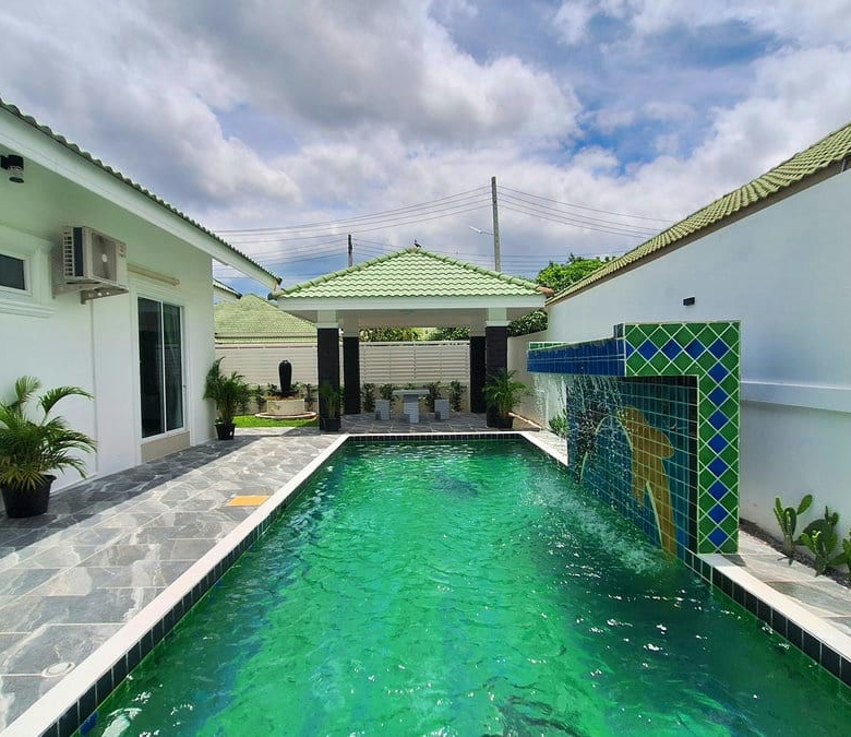 House for Sale and Rent in Baan Mongkhon Chai, Thap Tai