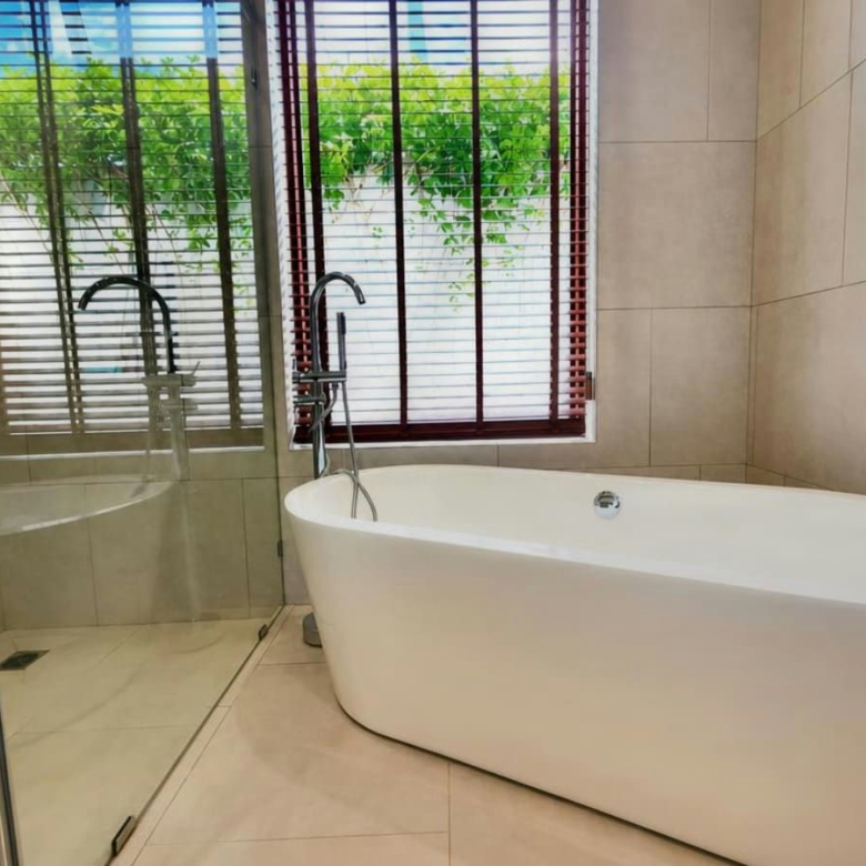 Luxury 3-bedroom Resale Pool Villa at La Felice